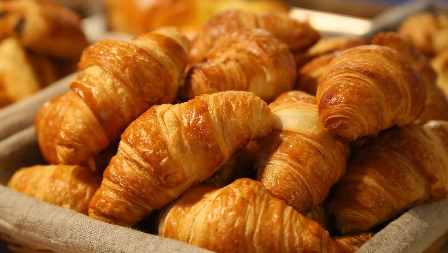 How to prepare crispy croissants to perfection?