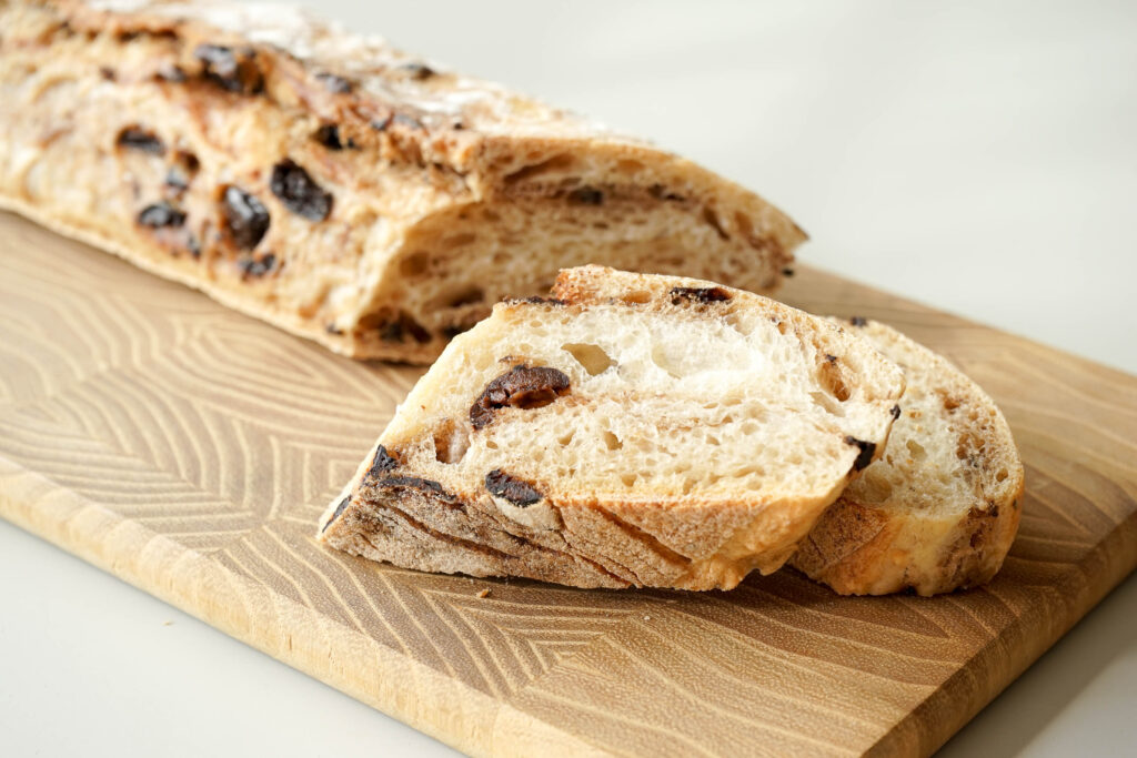 pain aux olives avec banneton