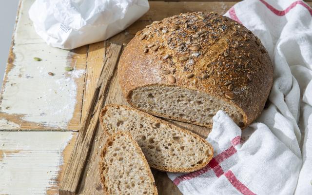 How to make spelled bread with banneton?