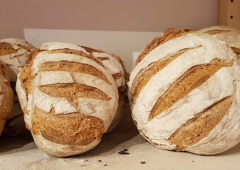 pain rustique avec banneton
